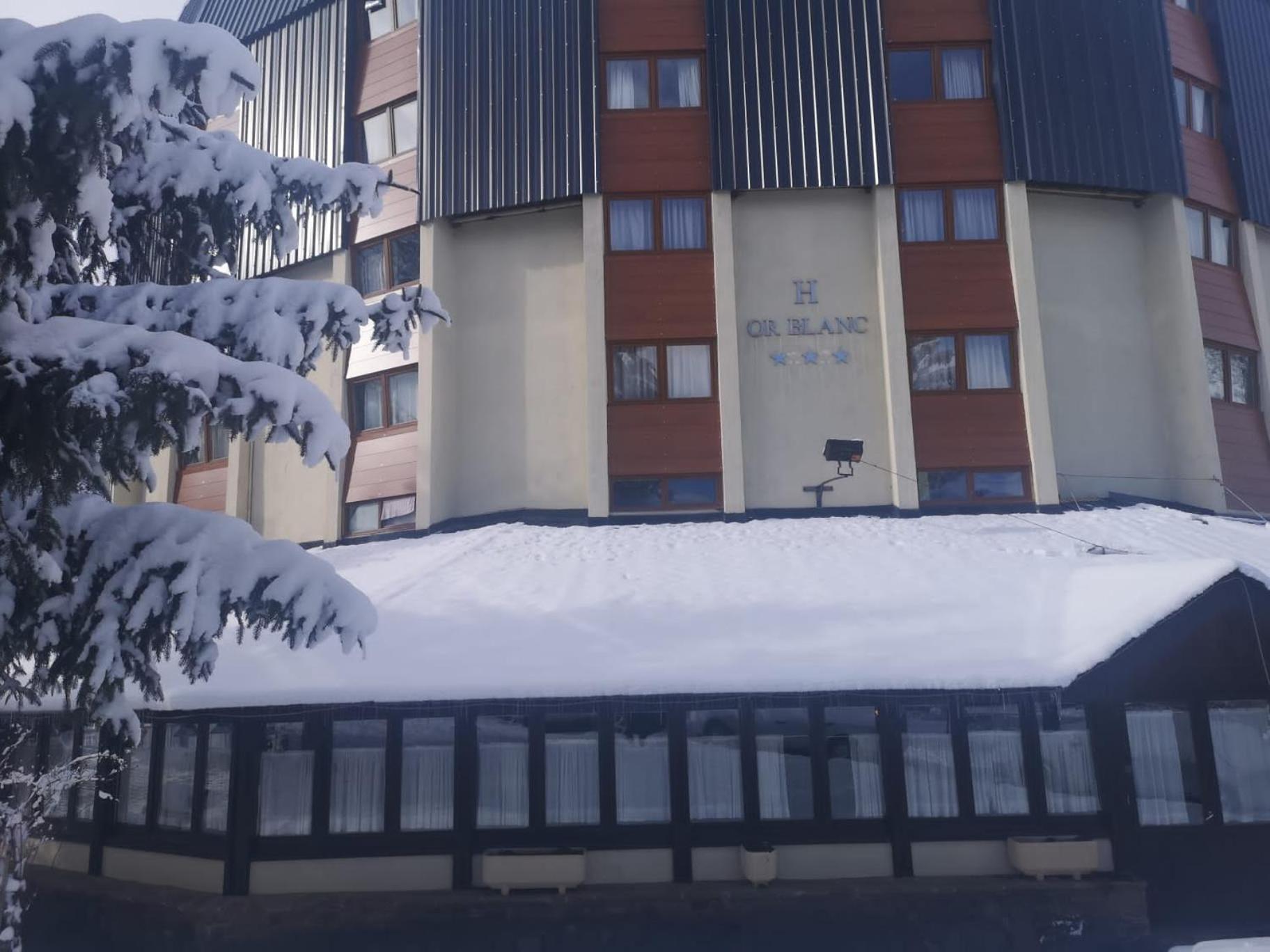 Hotel Or Blanc Espot Exteriör bild