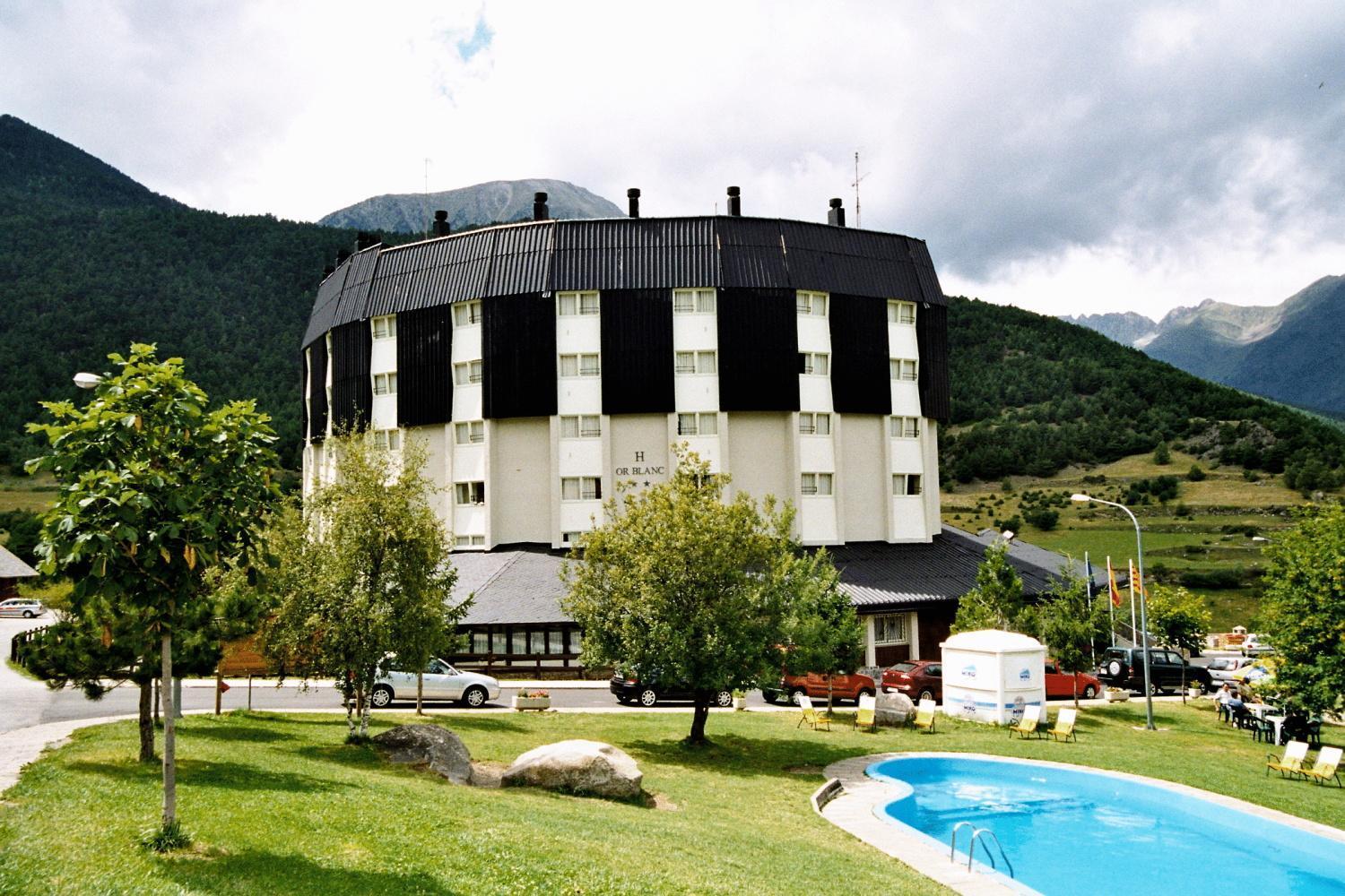 Hotel Or Blanc Espot Exteriör bild
